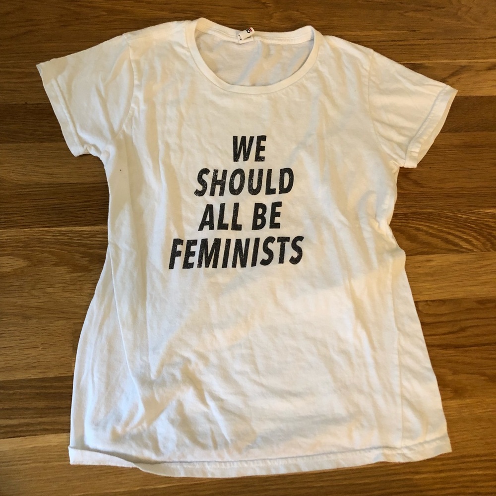 FEMINIST SLOGAN TEE